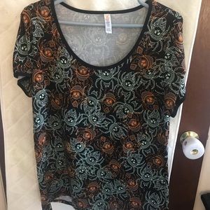 2/$20- Lula Roe Halloween classic tee